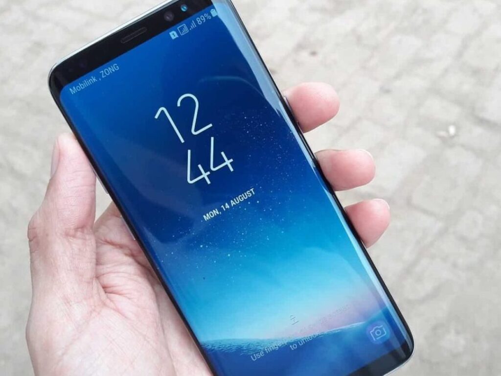 Comment choisir le meilleur écran de remplacement pour votre Samsung S10+ ?