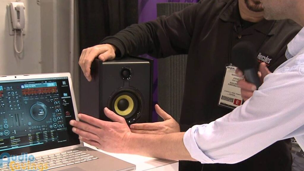 Pourquoi le Focal XS Book est-il l’enceinte de bureau parfaite pour les audiophiles ?