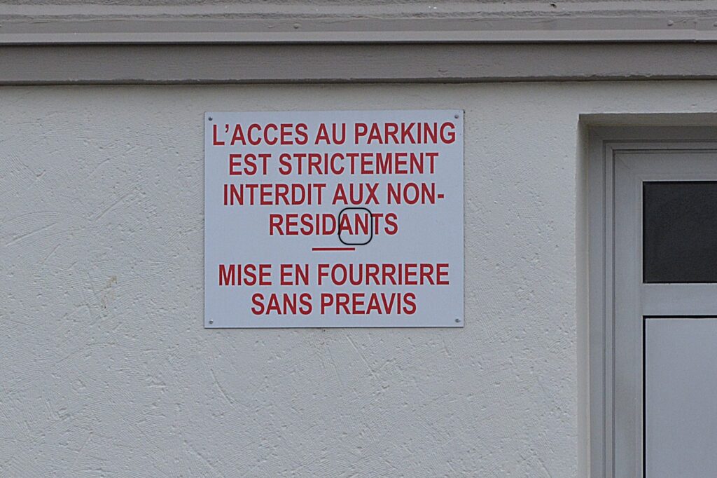 Comment détecter les faux timbres à imprimer gratuitement pour sécuriser vos envois ?