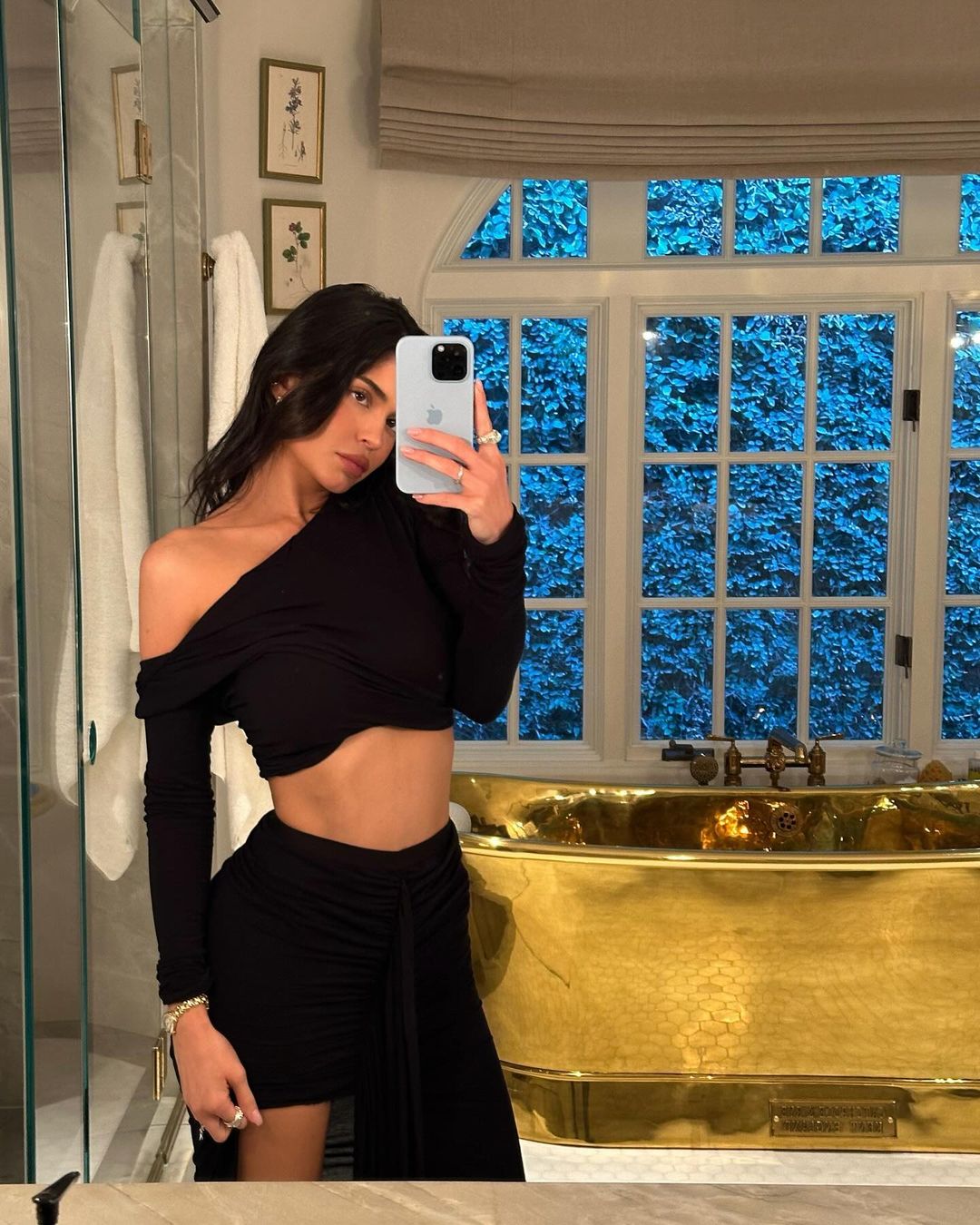 Kylie Jenner Internet Chick