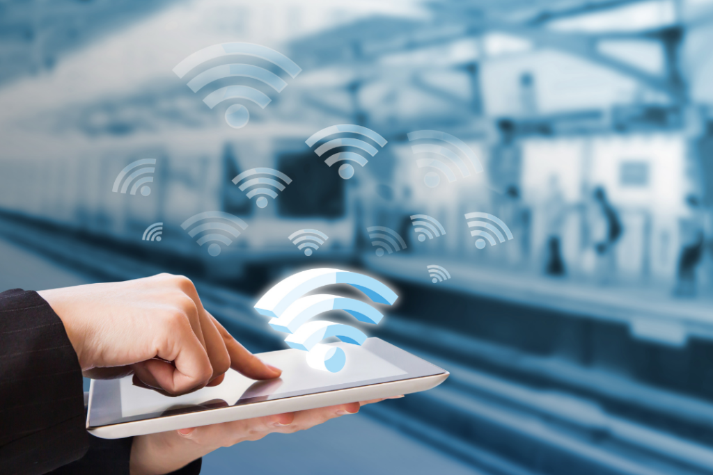 Wifi Intercités : comment se connecter à bord facilement