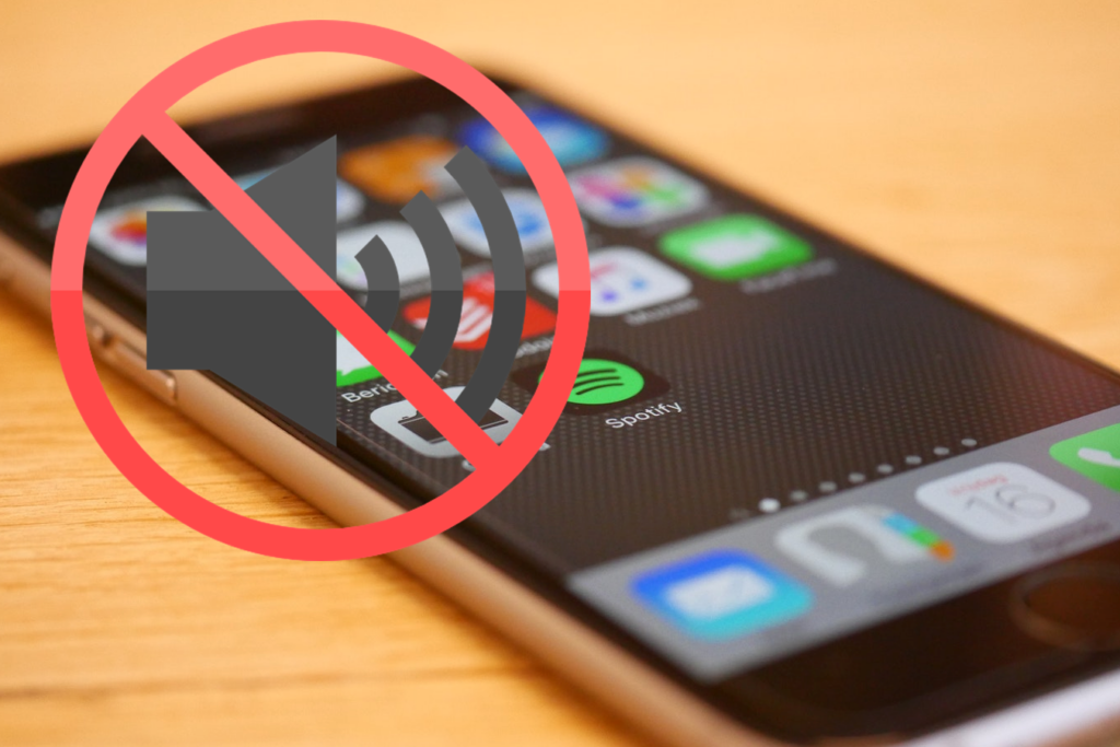 Pourquoi je n’entends mon interlocuteur que sur haut-parleur ? Causes et solutions