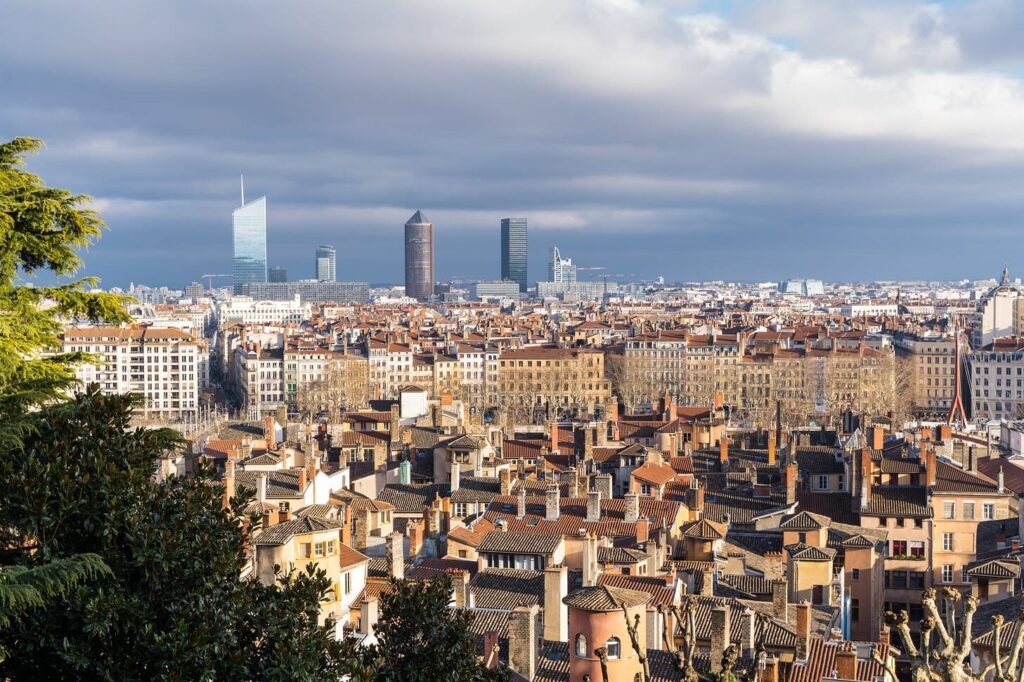 Comment explorer Lyon sous un nouvel angle avec Street View ?
