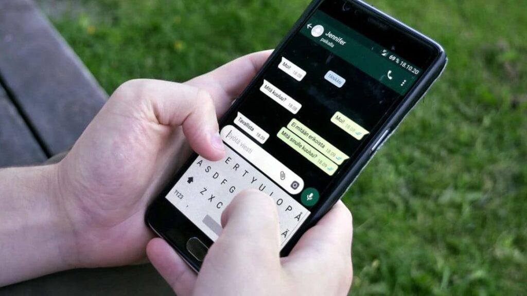 Comment lire les messages WhatsApp sans que l&rsquo;heure de lecture ne s&rsquo;affiche ?