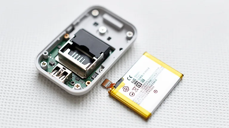 Vérification du remplacement d’une batterie